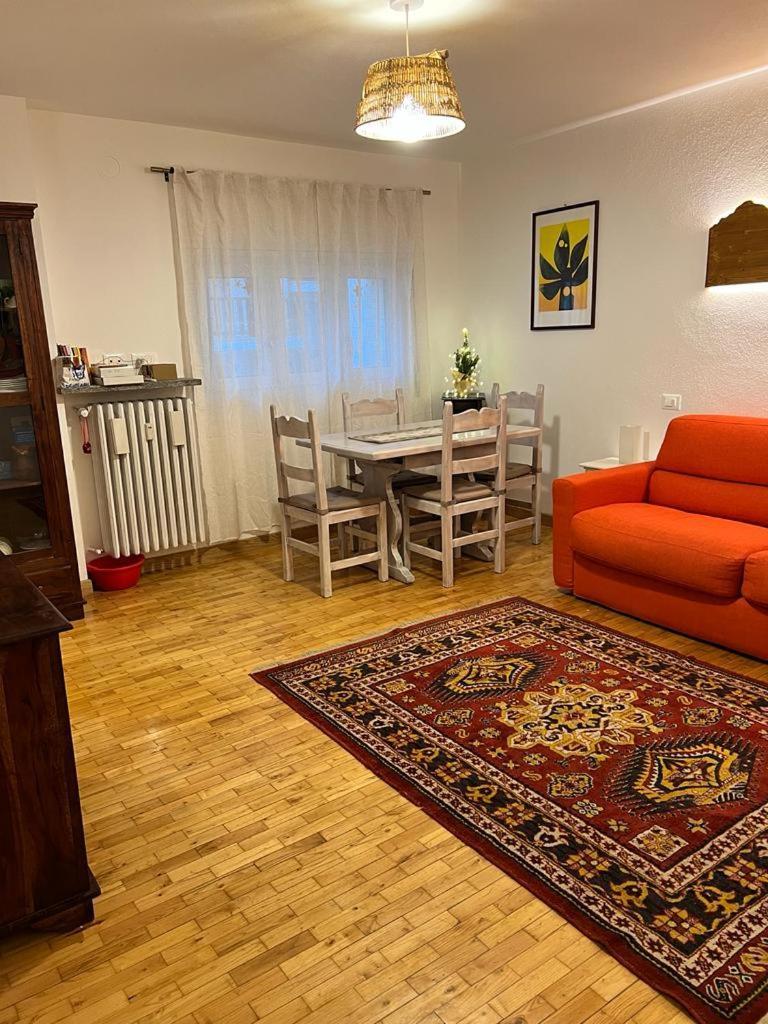 White House Apartman Oulx Kültér fotó